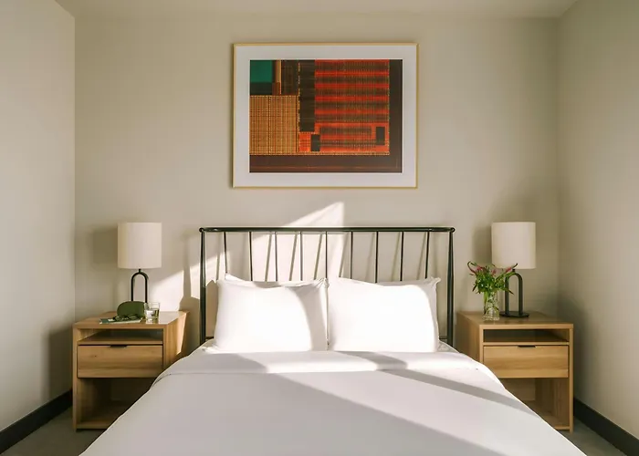 Sonder By Marriott Bonvoy Mill Ave 4*